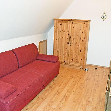 Ferienwohnung Karnitz Im Herzen Von Ruegen エクステリア 写真