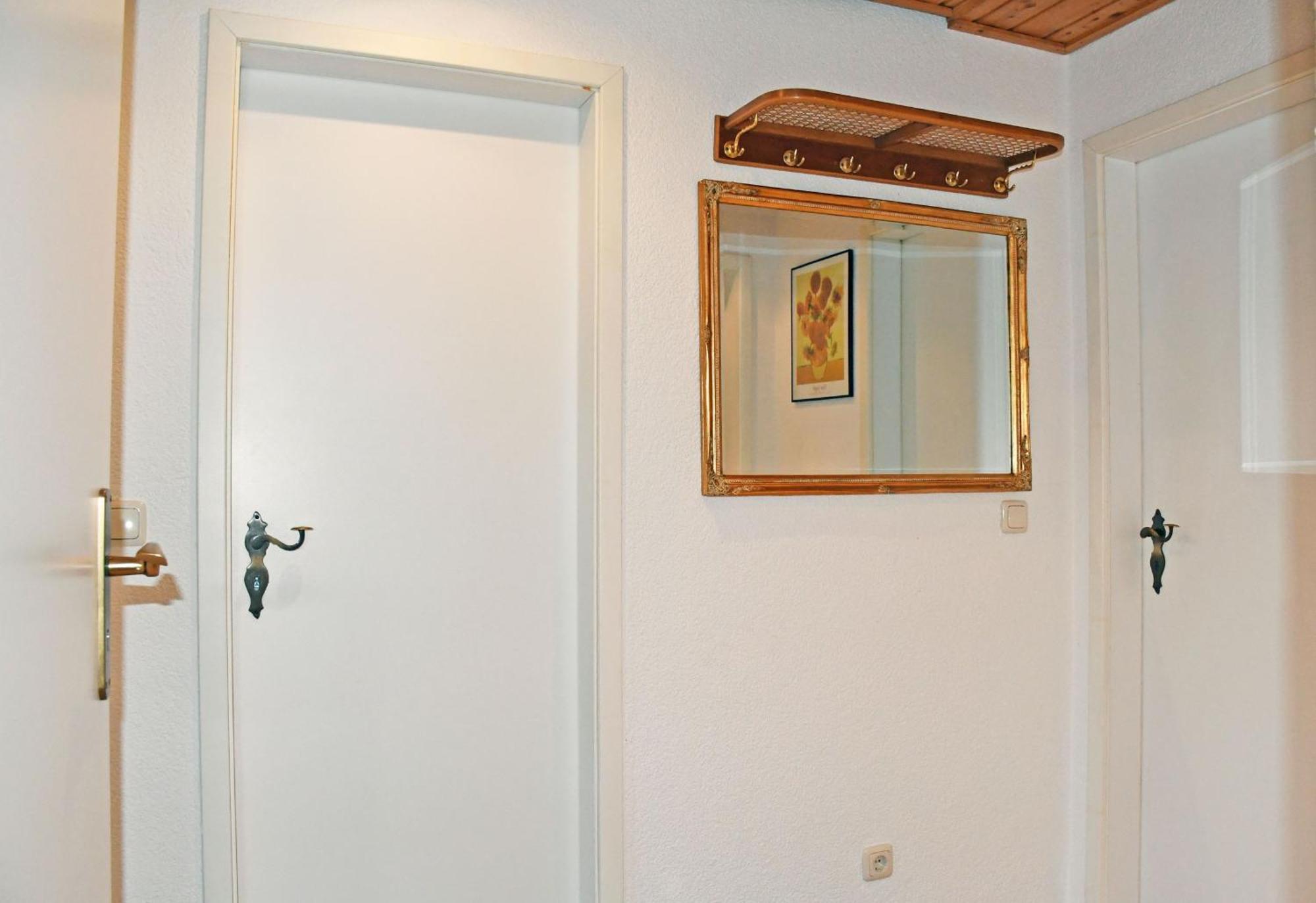 Ferienwohnung Karnitz Im Herzen Von Ruegen エクステリア 写真